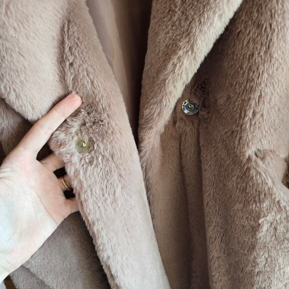 Lush Mauve Coat Faux Fur Collared Soft Fuzzy Oversized Medium Pocket Front Snap - Picture 8 of 8